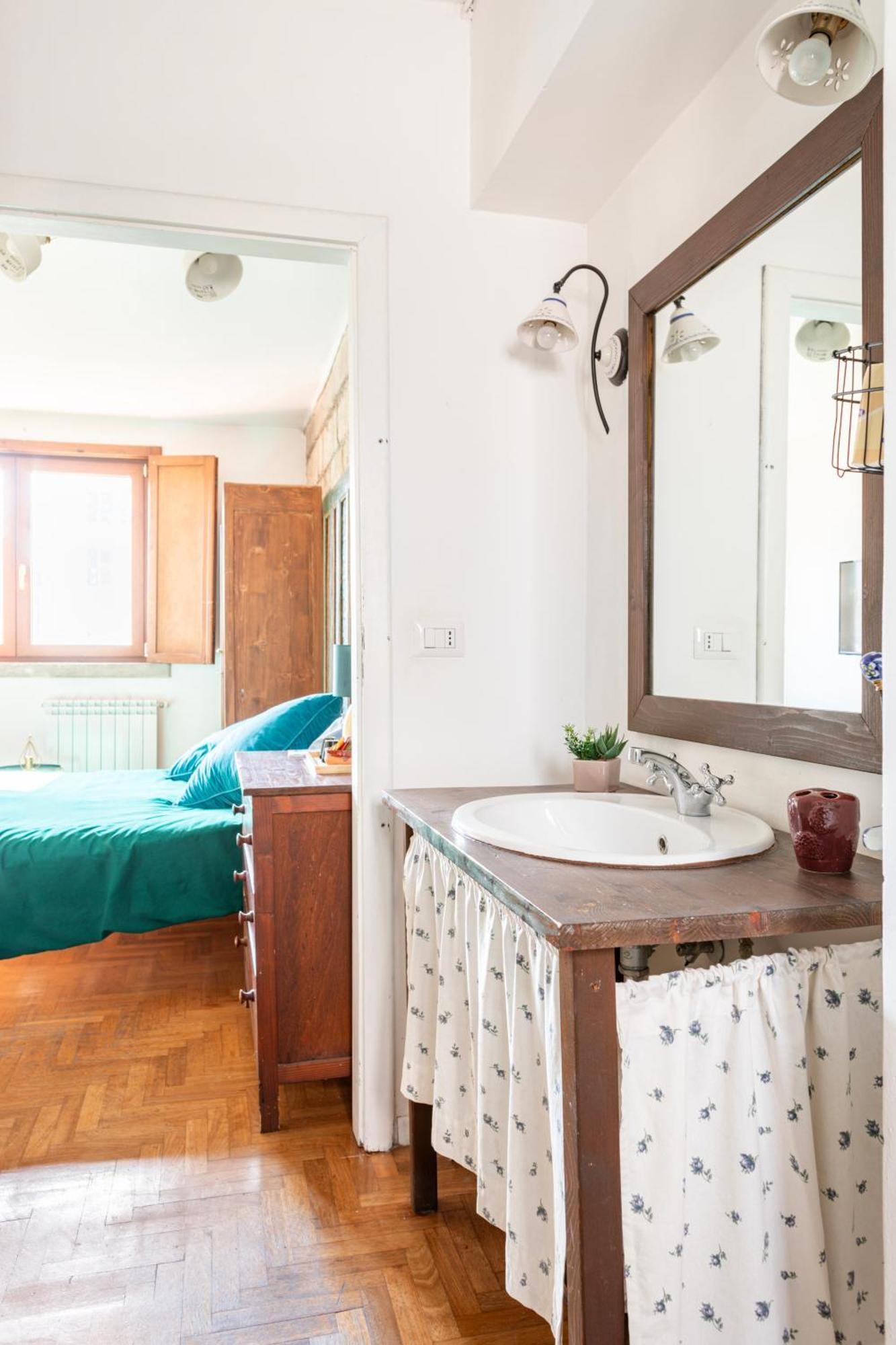Bari Landlord 71 - Central Rooms Esterno foto